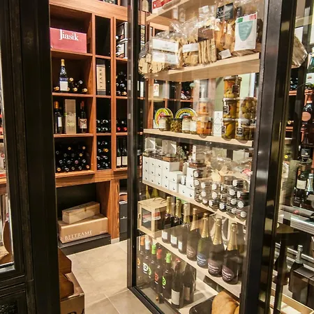 Villa Palmanova Suite Home