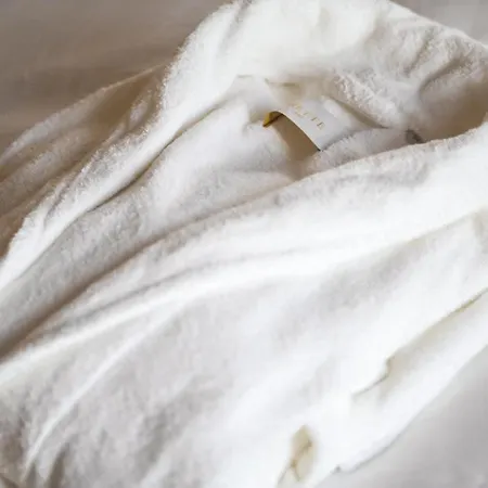 Palmanova Suite Home