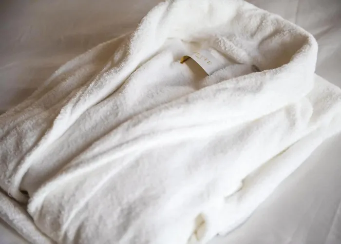 Palmanova Suite Home