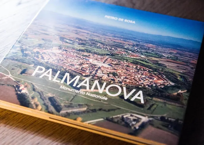 Palmanova Suite Home